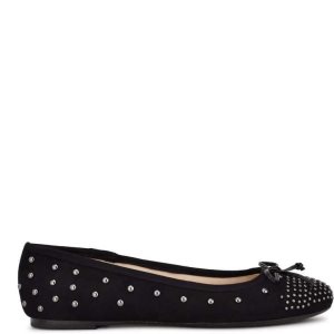 Nine West Curvy Studded Ballet | MRCZTV-064